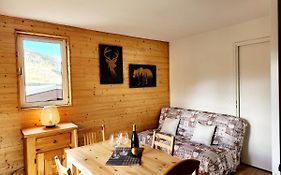 Appartement Cosy 4 Personnes - Charme Et Confort Au Pied Des Pistes